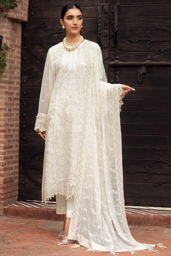 Porcelain in white color