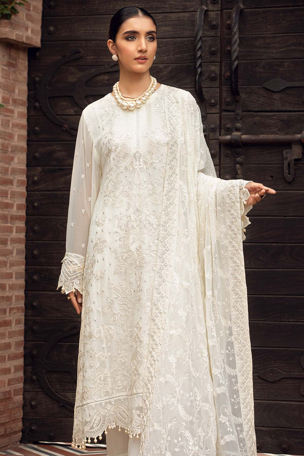 Porcelain in white color