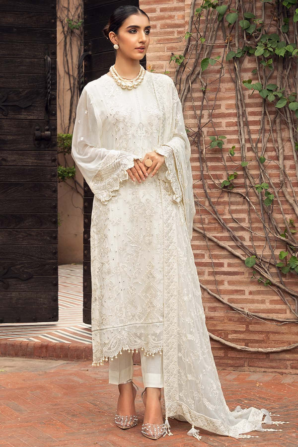 Porcelain in white color